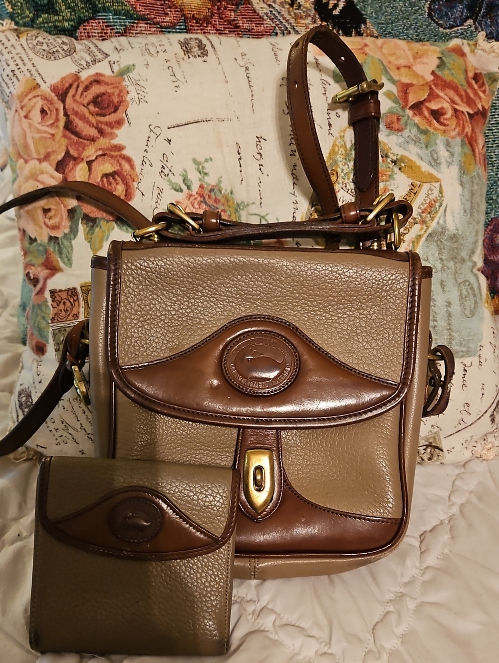 Classic Two-Tone Leather Crossbody Bag in Brown and Tan